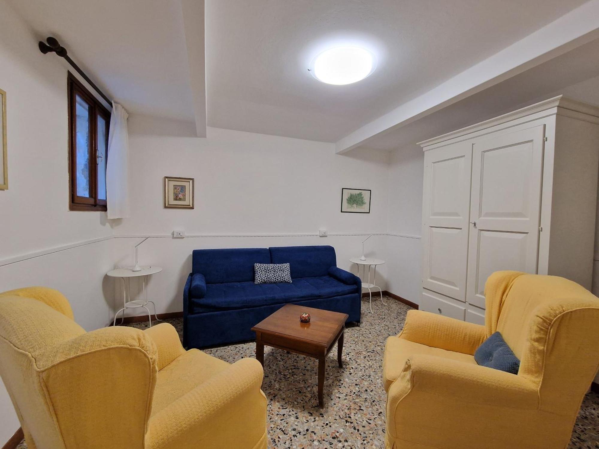 Veneziacentopercento La Forcola Apartment, Next To Rialto Bridge מראה חיצוני תמונה