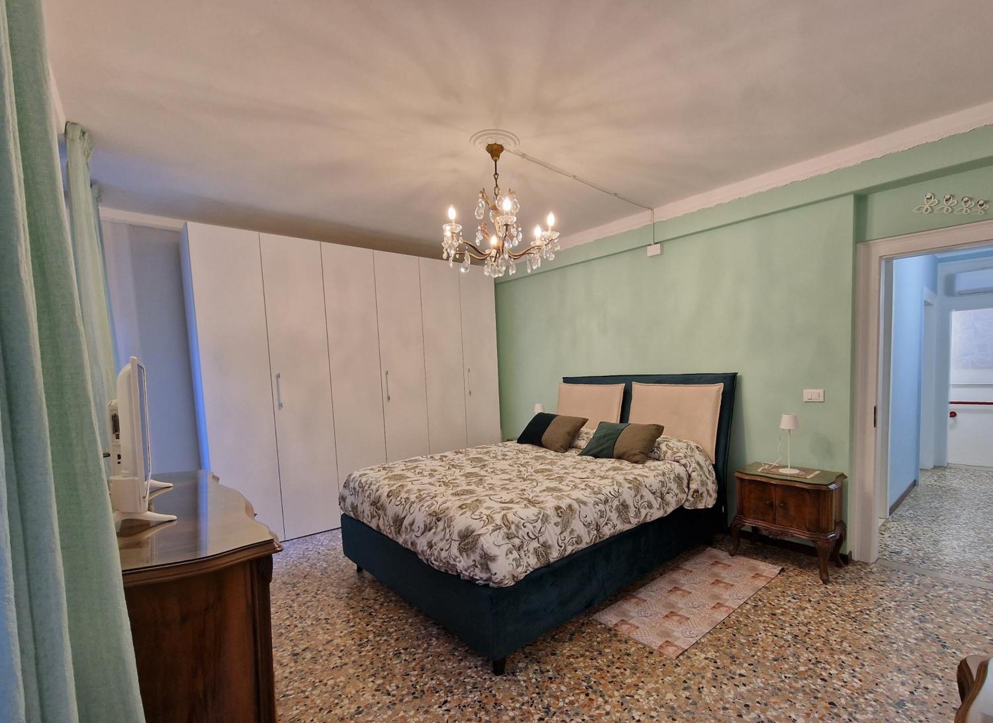 Veneziacentopercento La Forcola Apartment, Next To Rialto Bridge מראה חיצוני תמונה