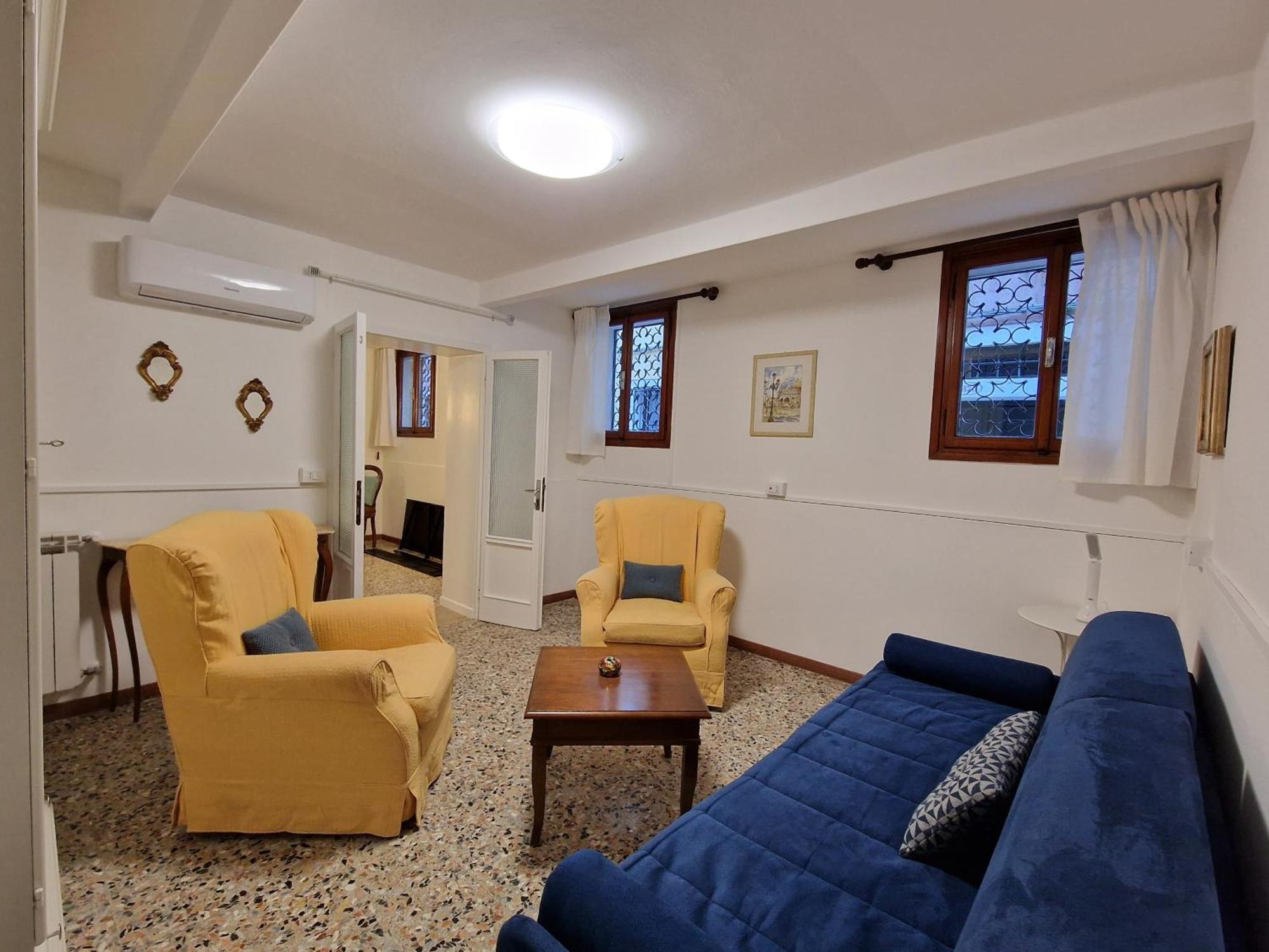 Veneziacentopercento La Forcola Apartment, Next To Rialto Bridge מראה חיצוני תמונה